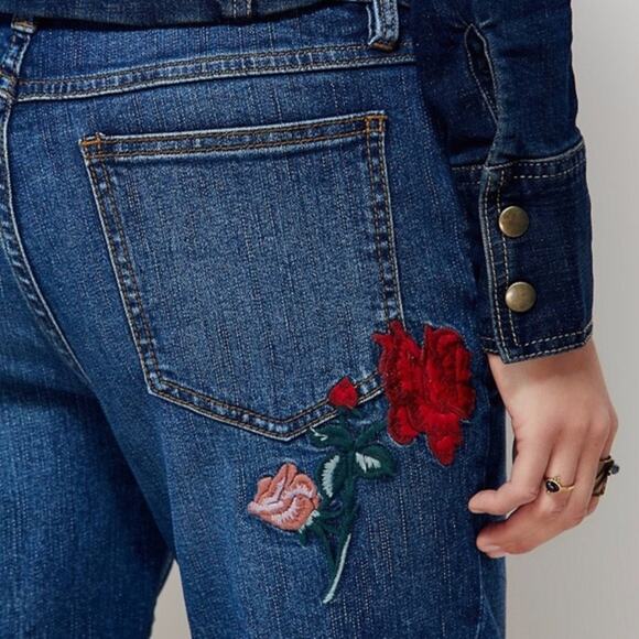 Free People Four Seasons Rose Patch Raw Hem Denim Slim Ankle Crop Jeans 25 - Picture 2 of 11